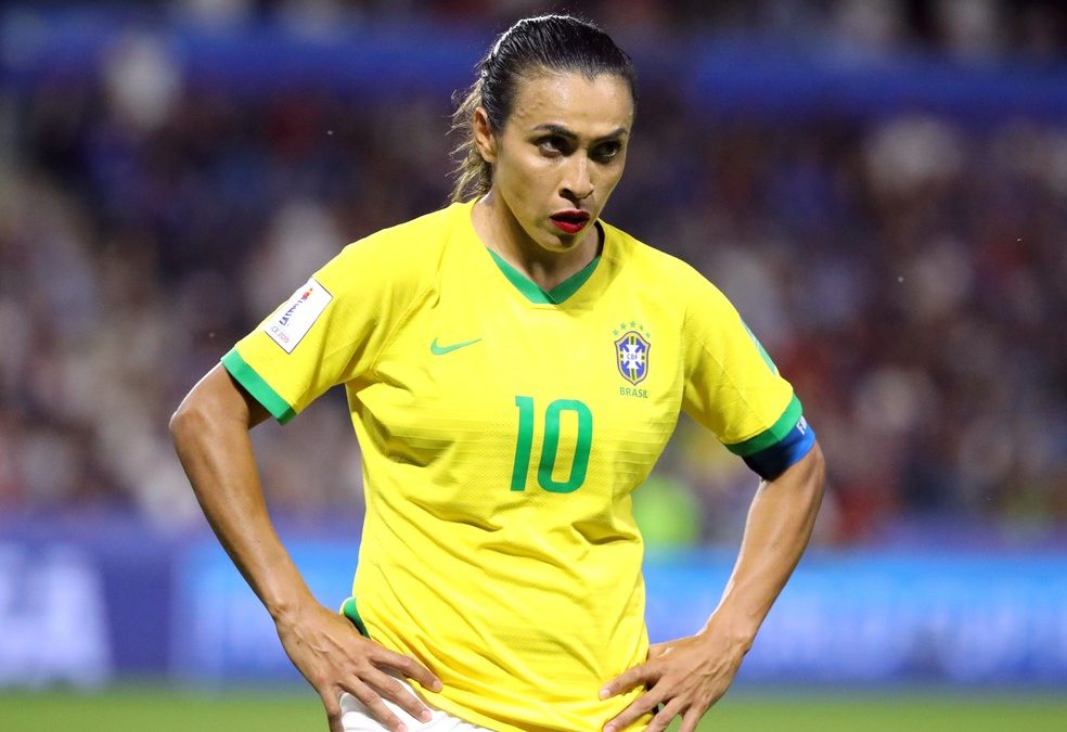 Marta sofre lesão e está cortada de amistosos