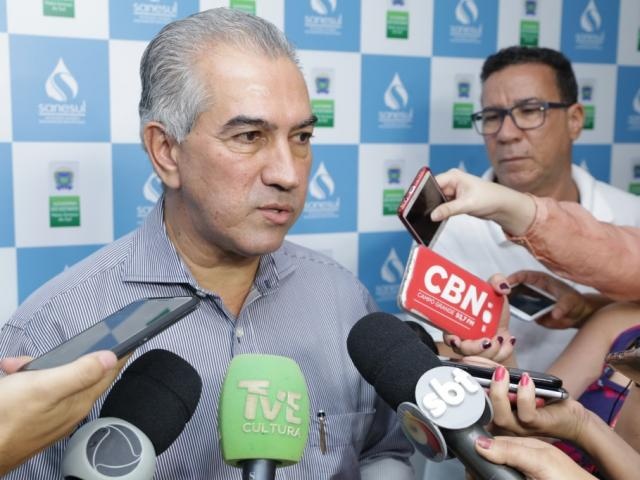 Reinaldo lança obras de infraestrutura e saneamento em Rio Brilhante