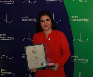 Pela 2ª vez, Simone Tebet é eleita a melhor representante do povo no Senado