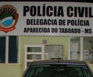 Mulher entra na pista e morre atropelada por carreta na BR-158