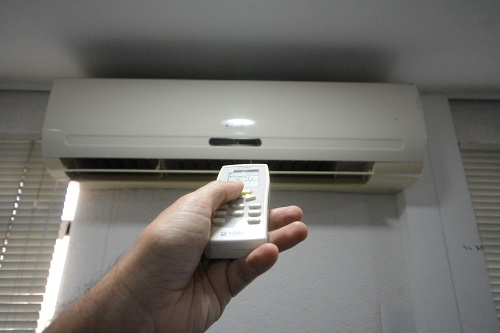 Tarifa de energia elétrica terá redução em outubro