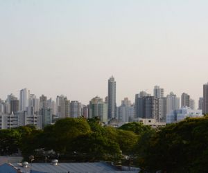 Primavera começa com tempo nublado e seco