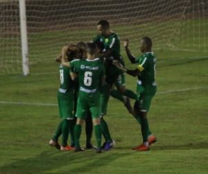 Em ‘estreia’ de MS nas quartas, Costa Rica arranca no fim empate com time da Série B