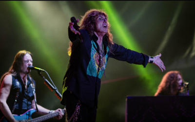 Rock in Rio: Whitesnake faz show com coleção de clichês e clássicos do rock