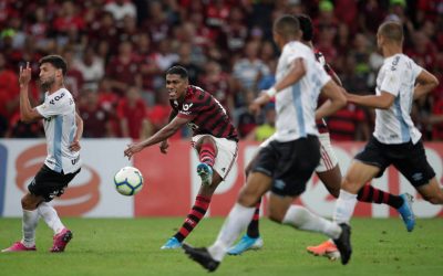 Flamengo e Grêmio reeditam semifinal da Libertadores de 1984