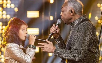Gilberto Gil canta com a neta pela primeira vez na TV