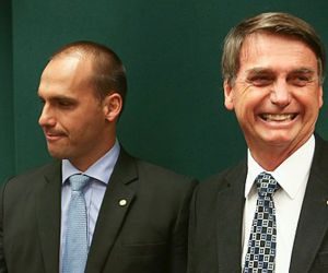 Bolsonaro desiste de indicar Eduardo para a Embaixada