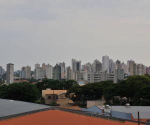 Pancadas de chuva isoladas e tempo nublado em MS