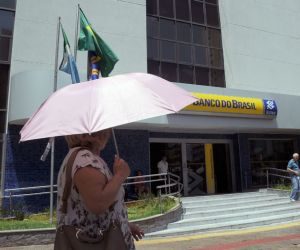 Cinco bancos em Campo Grande fecham mais tarde em mutirão