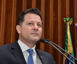 Deputados repensam voto sobre aumento de salário de magistrados