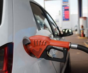 Preço da gasolina sobe pela segunda semana consecutiva