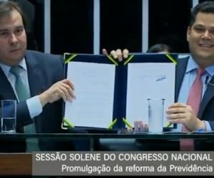 Promulgada Emenda Constitucional da Reforma da Previdência