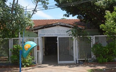 Prefeituras assumem seis escolas fechadas pelo Estado