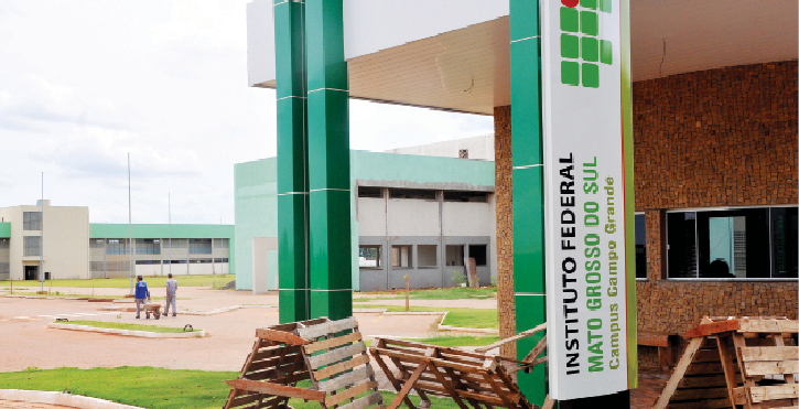 Abertas as inscrições para 680 vagas em curso de idiomas