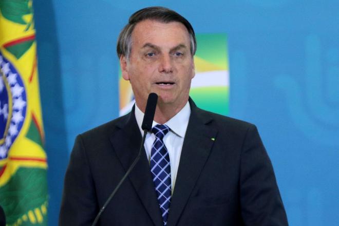 ‘Se usar ministério para eleição, é cartão vermelho’, diz Bolsonaro