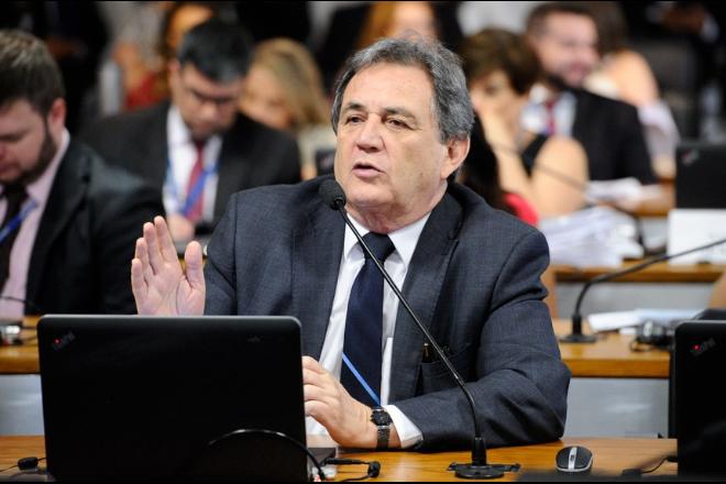 Projeto que obriga presidiário a pagar por suas despesas avança no Senado