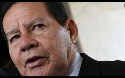 Mourão visita abrigos de venezuelanos em Roraima