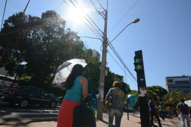 Sensação térmica foi de 41,8º na segunda e previsão é que calor permaneça
