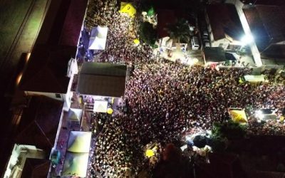 Quarto dia de carnaval termina com três baleados e conveniência saqueada