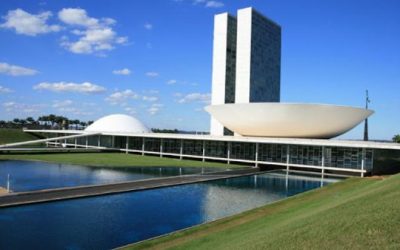 Câmara aprova MP que suspende cumprimento mínimo de dias letivos