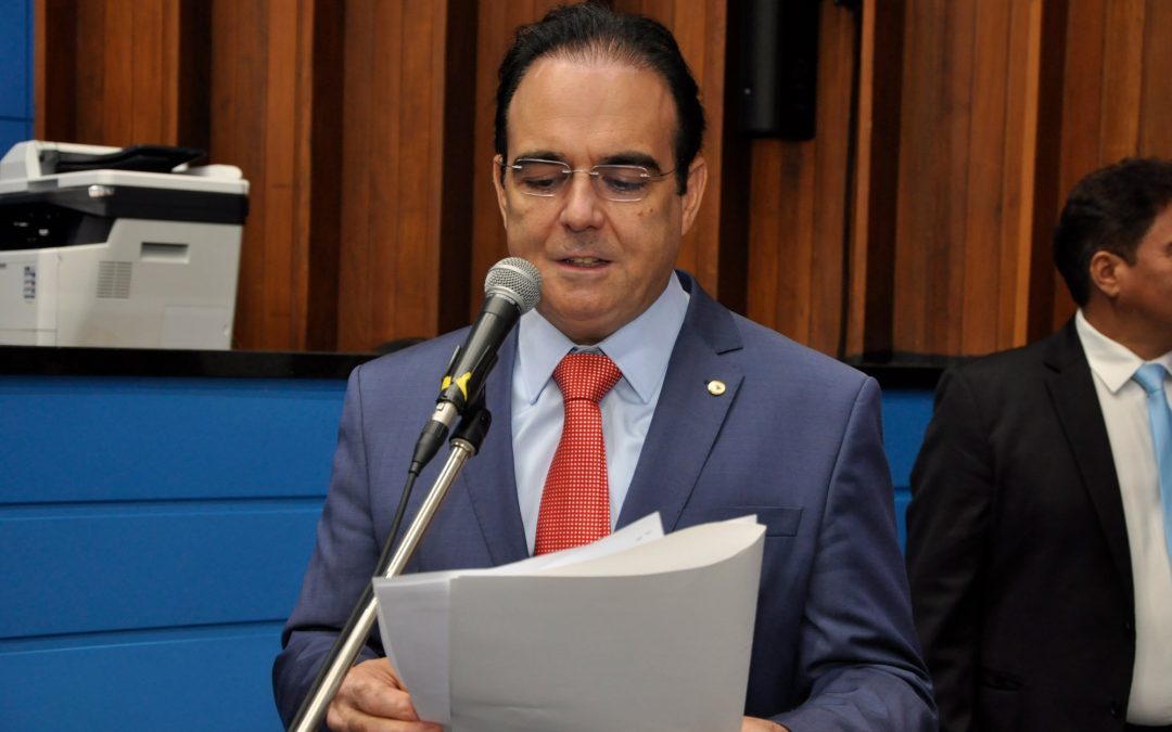 Deputados pedem explicações ao governo sobre preço da placa Mercosul