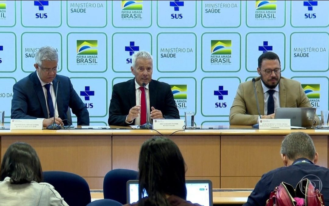 Número de suspeitos de coronavírus no Brasil cai para seis