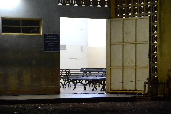 Falta de 62 médicos prejudica horário estendido em postos