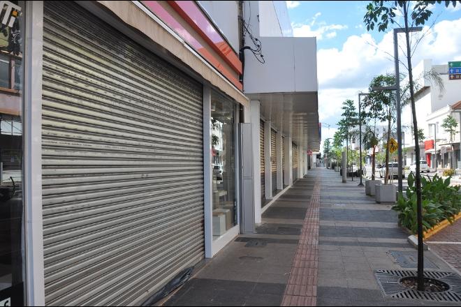 Retirada gradual de bloqueio dependerá de evolução dos casos, diz prefeito