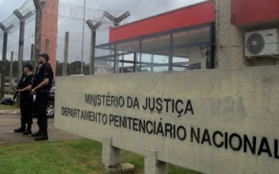 Penitenciária federal tem visitas suspensas e presídios do Estado terão triagem