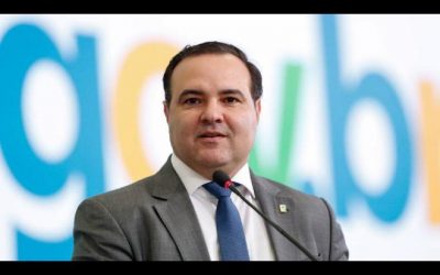 Dois nomes são cotados para substituir Moro no Ministério de Justiça