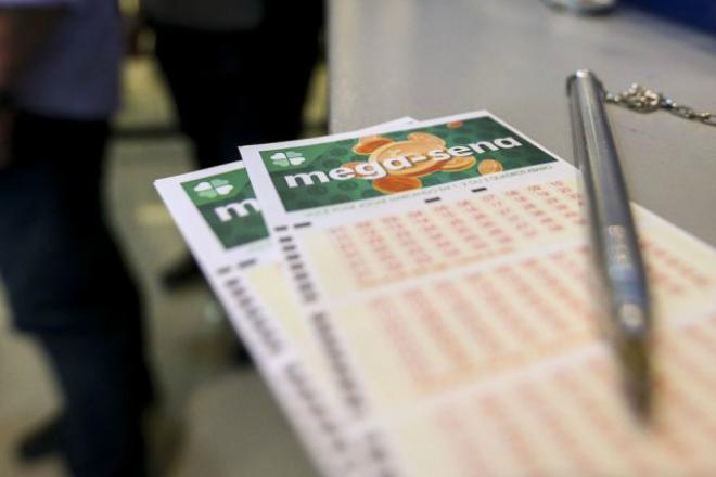 Mega-Sena pode pagar hoje R$ 2,5 milhões
