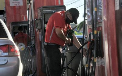 Com novo aumento nas refinarias, gasolina pode ficar mais cara ao consumidor