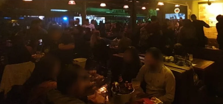 ‘Balada bombando’: choperia fica lotada em Campo Grande mesmo com pandemia