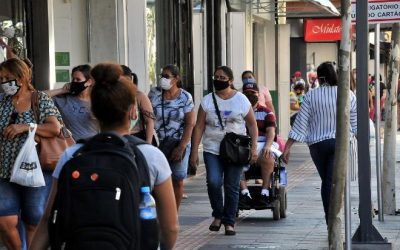 Comércio começa a se reerguer