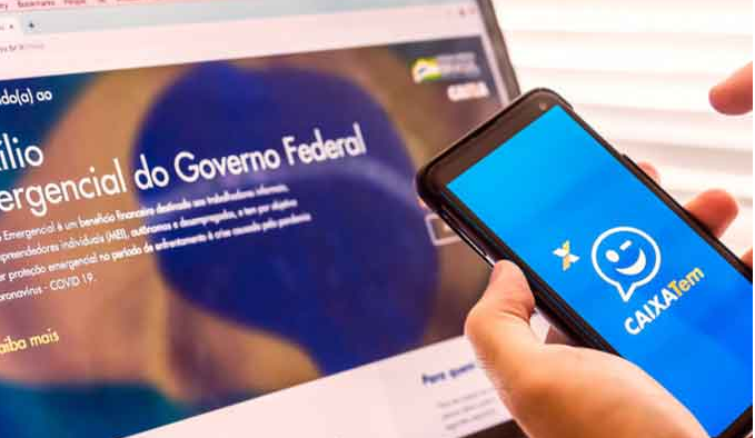 Paulo Guedes confirma prorrogação do auxílio emergencial de R$ 600 por dois meses