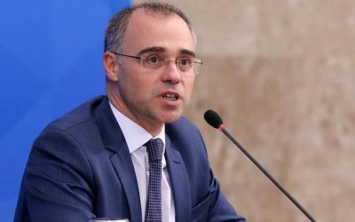 Ministro da Justiça diz que democracia pressupõe respeito às instituições