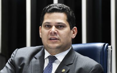 Senado começa a debater mudança de data das eleições 2020
