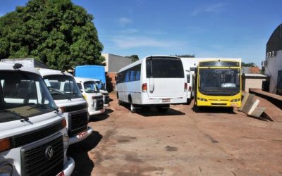 Parados há 120 dias, setor do transporte escolar pede socorro