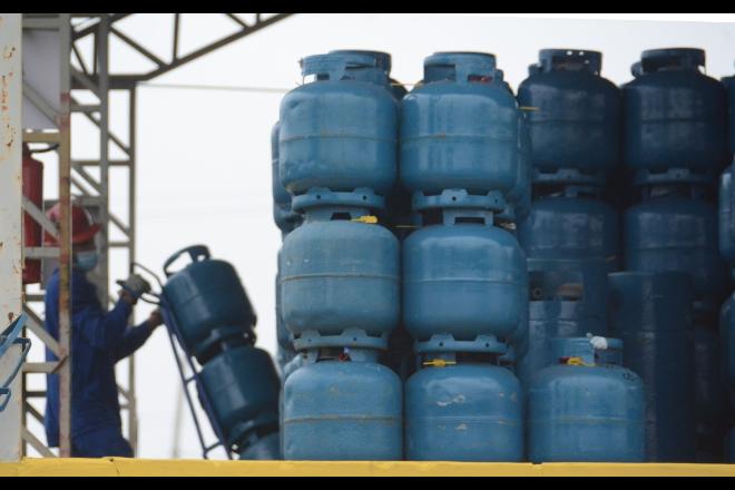 Gás de cozinha fica 5% mais caro nas refinarias