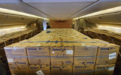 Brasil recebe carregamento recorde de 11,8 milhões de máscaras