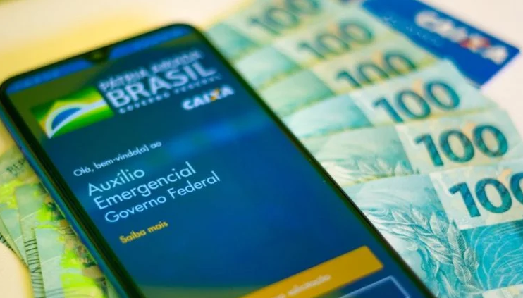 CONFIRA: Auxílio emergencial tem novo cronograma de pagamento