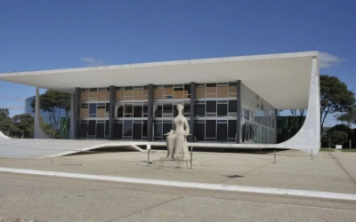 Toffoli decreta 3 dias de luto no STF, em homenagem aos 100 mil mortos por coronavírus