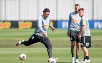 Corinthians e Palmeiras enfrentam hoje times do interior em busca da final