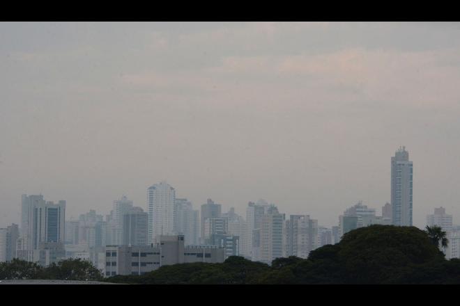 Fumaça não atrapalha e frente fria deve chegar a Campo Grande no fim de semana