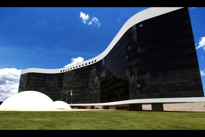 TSE aprova reserva de recursos para negros a partir das eleições de 2022