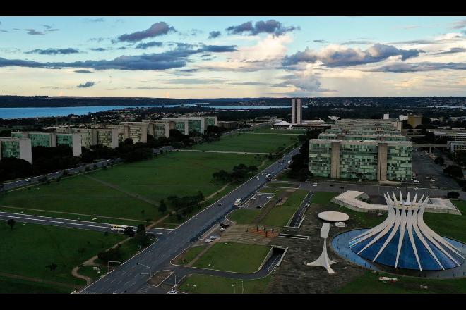 Reforma administrativa abrange Três Poderes da União, de estados e de municípios