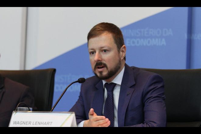 Reforma administrativa dará flexibilidade ao governo, diz secretário