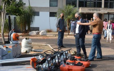 Campanhas educativas e queimadas controladas são respostas para a combater incêndios no futuro, afirma secretário