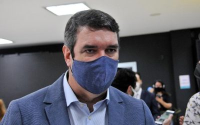 Com ajuda para ampliar o caixa, governo e prefeitura garantem 13° salário