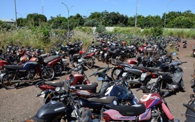 Leilão do Detran tem 1.157 veículos, entre motos e carros, com lance inicial de R$ 400